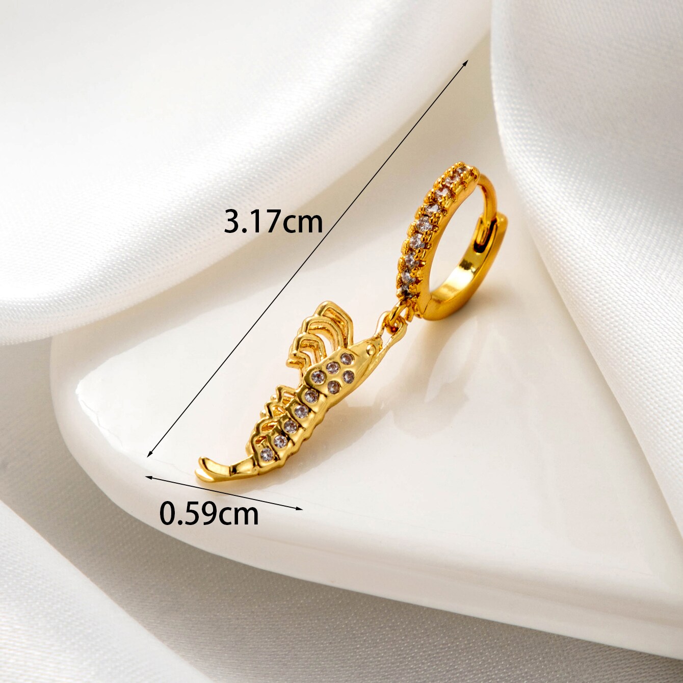 1 pezzo semplice serie rame 18K placcato oro materiale zircone orecchini pendenti da donna h5 